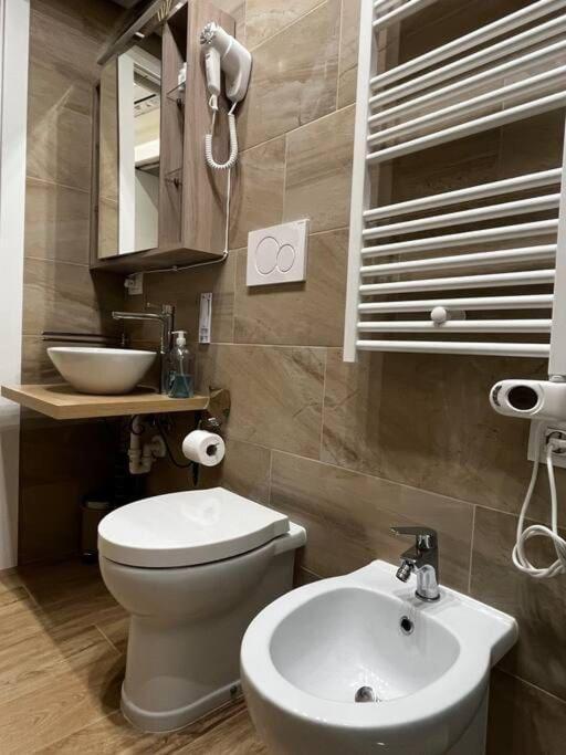 Appartamento Bayres Blue Milano Esterno foto