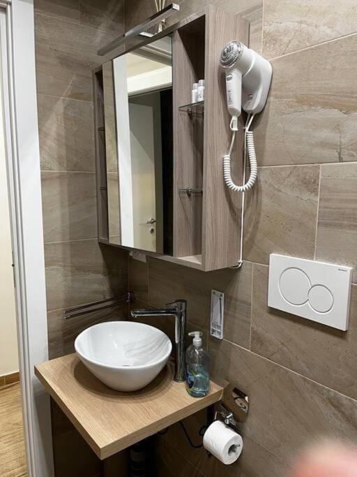 Appartamento Bayres Blue Milano Esterno foto